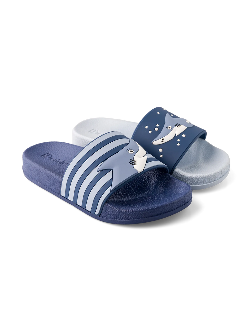 kids-slides-grey-shark-01/01974eb9a4d66ba04ab043adad874ef219c36f12