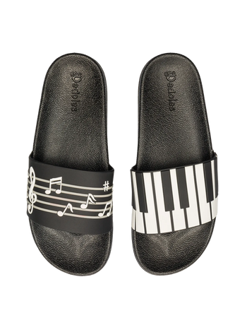Sandales rigolotes Musique pour piano