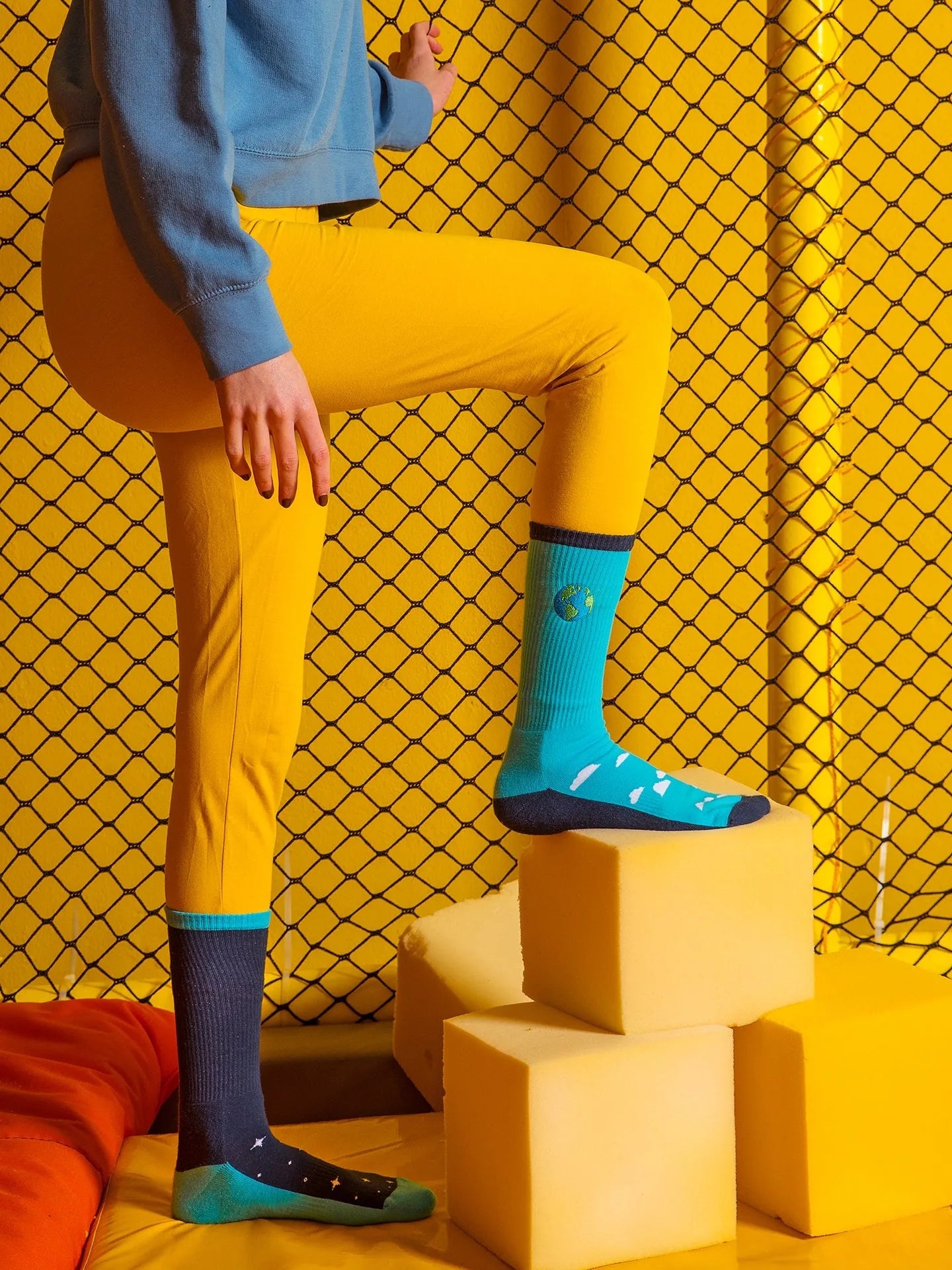 mustard-yellow-3-4-organic-cotton-leggings-09/0991f2c8a77ed9b2c8f0a387316a557bf0b9edb7