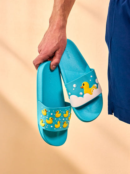 slides-floating-ducks-67/672c2a859c2e68006553e550fed22a6f7b6ef77f