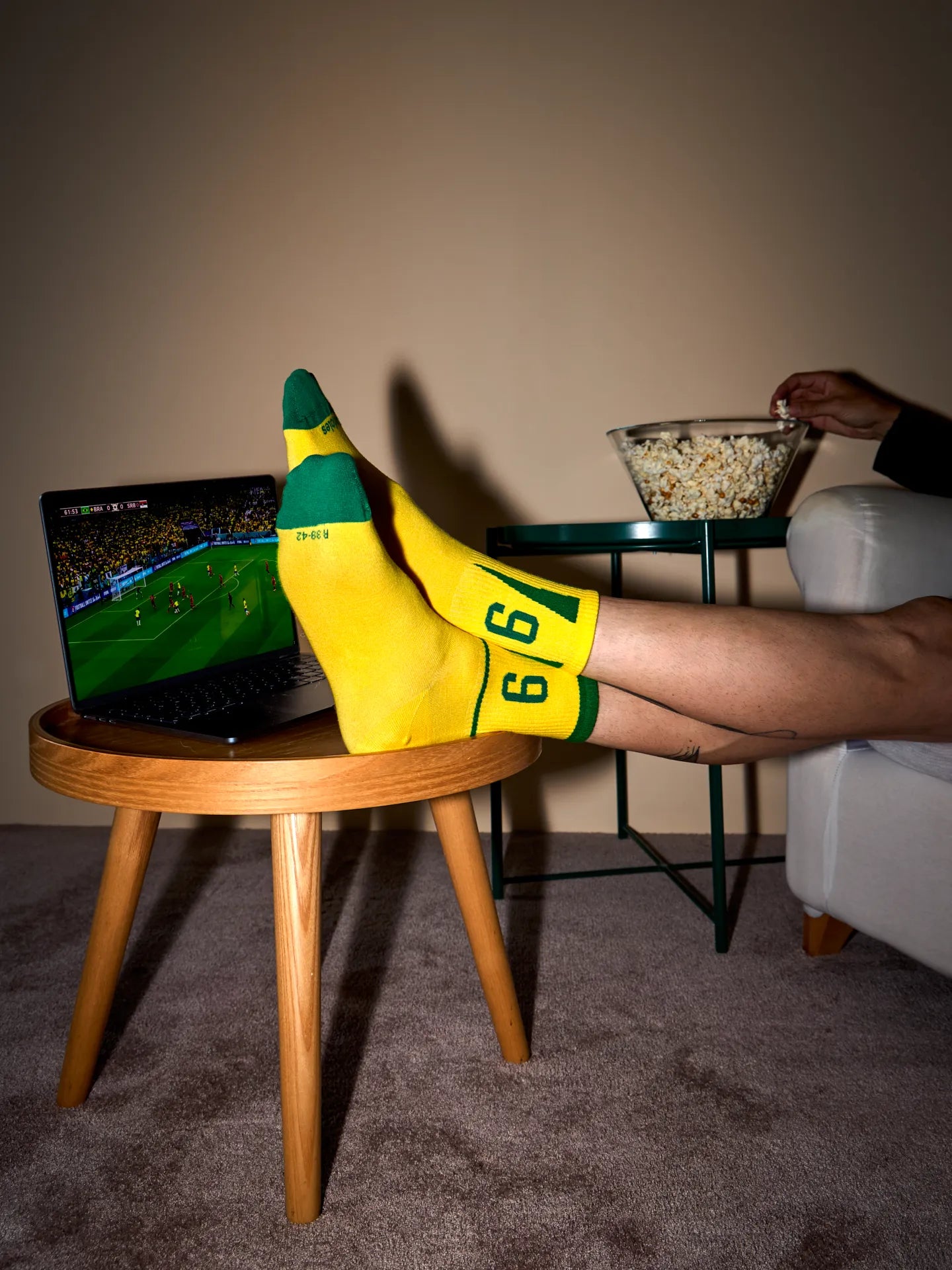 ribbed-mid-calf-socks-brazilian-football-legend-17/176b80264eecaebf93fca6439e2e5f01e88c5970