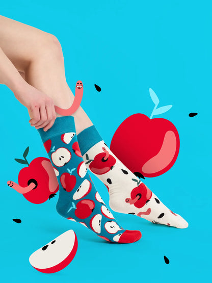 regular-socks-red-apple-02-a3/a324a7eb8e3d7df37051be2bf29a639734d5d5c2