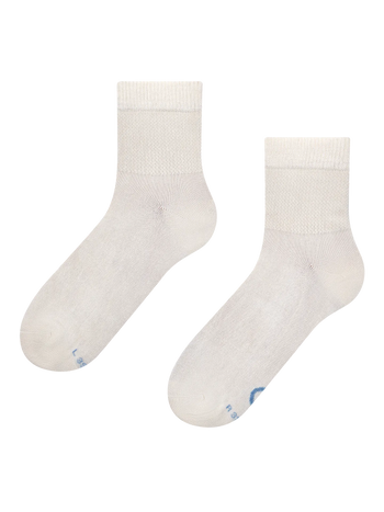 Chaussettes mi-mollet anti-stress blanc cassé