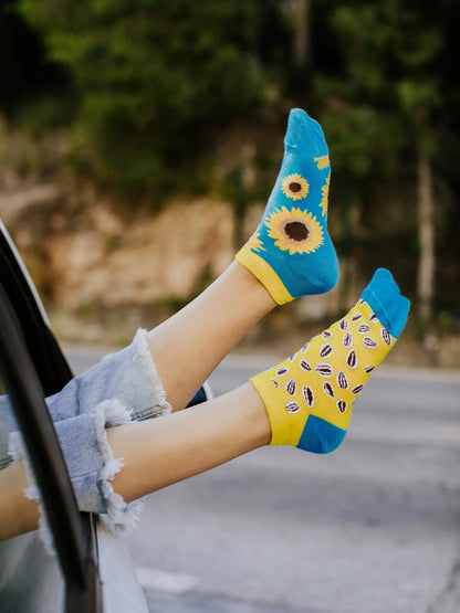 ankle-socks-sunflower-02-88/88a51727520b2554cc6eebaf8ceb1d29d358d673