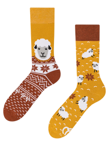 Chaussettes chaudes rigolotes Mouton dans un pull