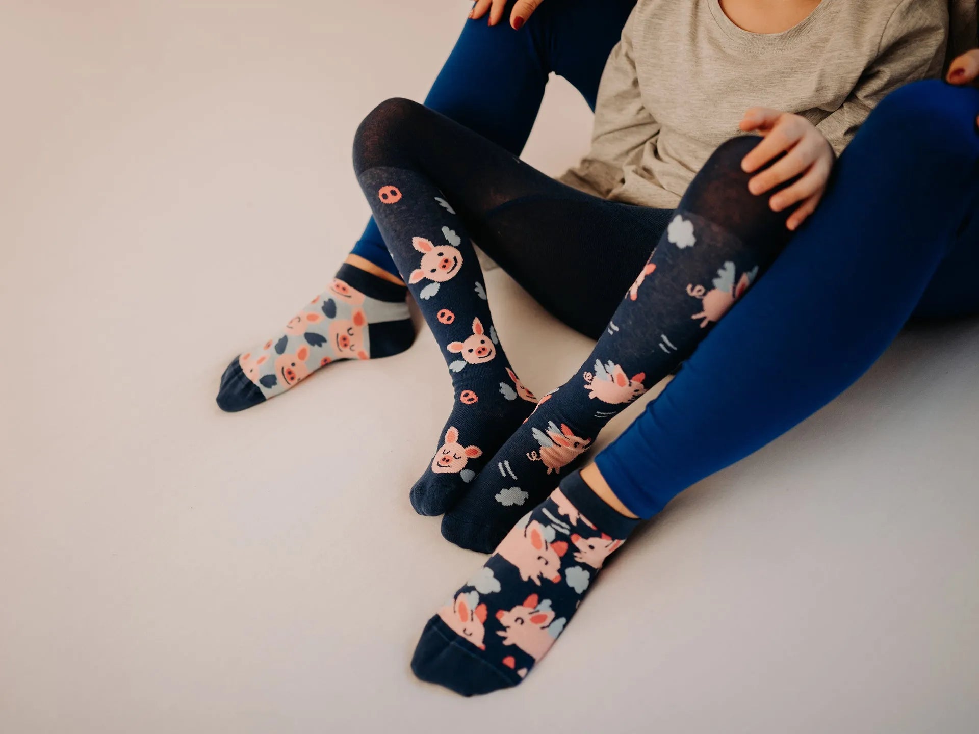 kids-tights-flying-pigs-42/42694c0fdb797f63fe94b4314f3f5604ca6b5539