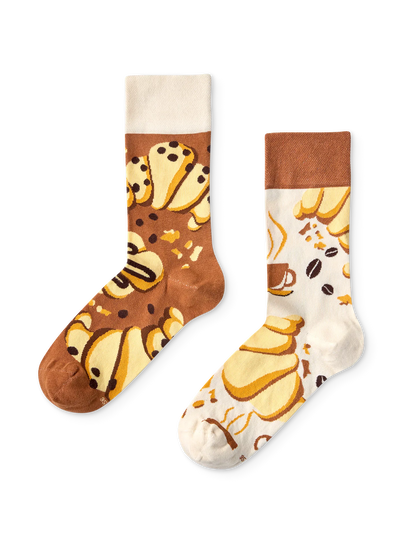regular-socks-croissant-coffee-02-19/19153f6e65f68e8888df28eb52cebfaa473d4d17
