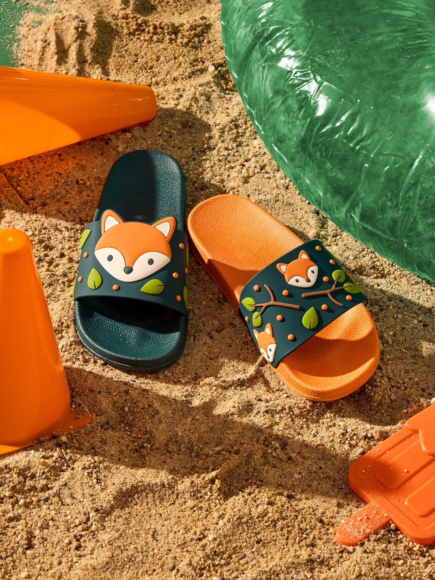 kids-slides-little-fox-42/42fd1f353ae11956adffdb7fde9a9e31ff11bb73