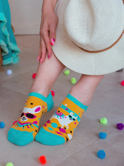 sneaker-socks-cool-llama-okt-4f/4fcc270618056620470fae832f2cc719f351b304