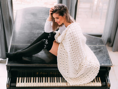 over-the-knee-socks-music-65/65195731815fa11adca8f5eff1be800bfb264a33