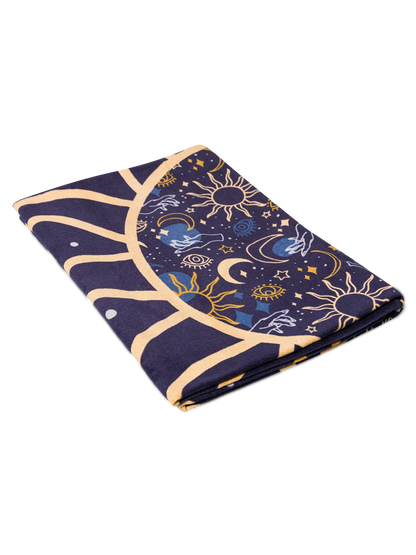 round-beach-towel-mystic-sky-80/809b81f8e3918eebf2b5e9779e692a28e0a572b6