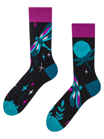 regular-socks-dragonflies-at-night-02-f2/f2bc812f391d7a247e9982b960052b297ca9fa21