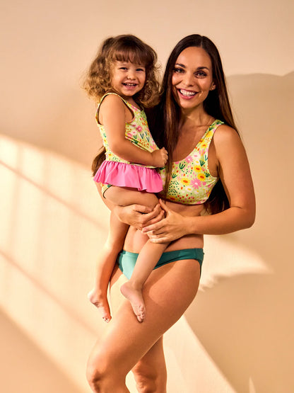 girls-swimsuit-flower-garden-9a/9a45d133e5a6e35584cd6329f72a87c2ce058414