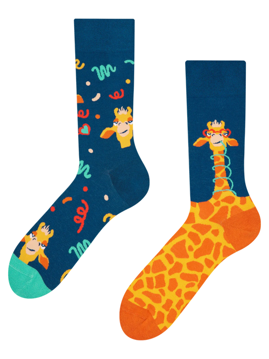 regular-socks-funny-giraffe-02-9e/9e79a0edd901f601a9e1254548532bef2069dd5f
