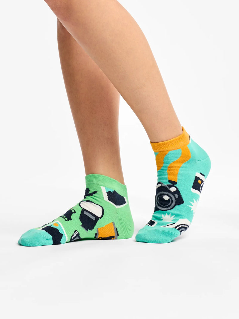 ankle-socks-photographer-a5/a54910a836c11f451e3ca050dacb0fa166adf9ee