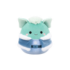 Peluche Squishmallows de 20 cm Troye le gobelin bleu sarcelle pâle portant une tenue d'hiver