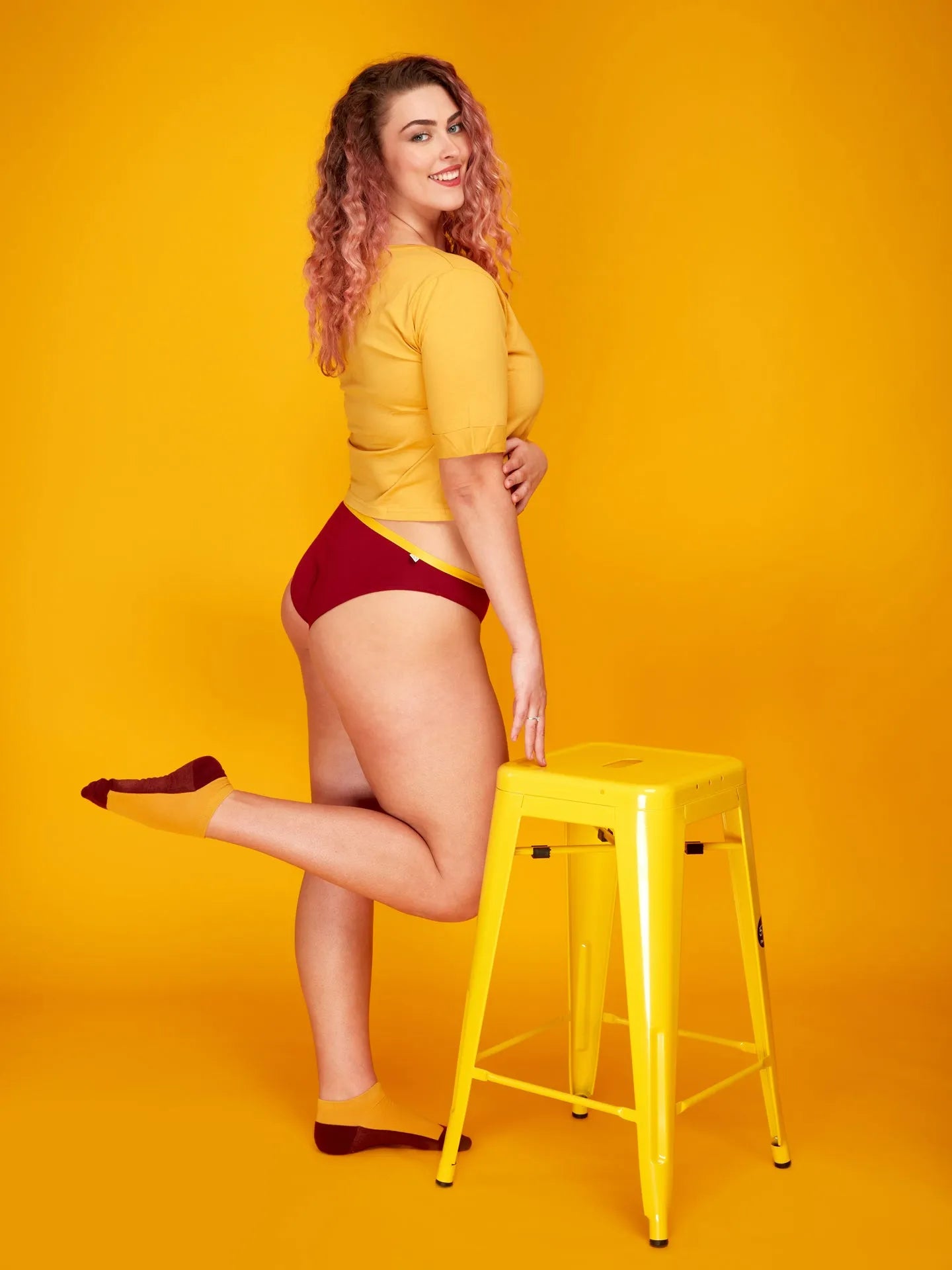 mustard-yellow-ankle-socks-footprint-c9/c9a7daa9d9a669854ab376f8763ed78781b23b4b