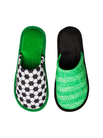 Pantoufles rigolotes Terrain de football