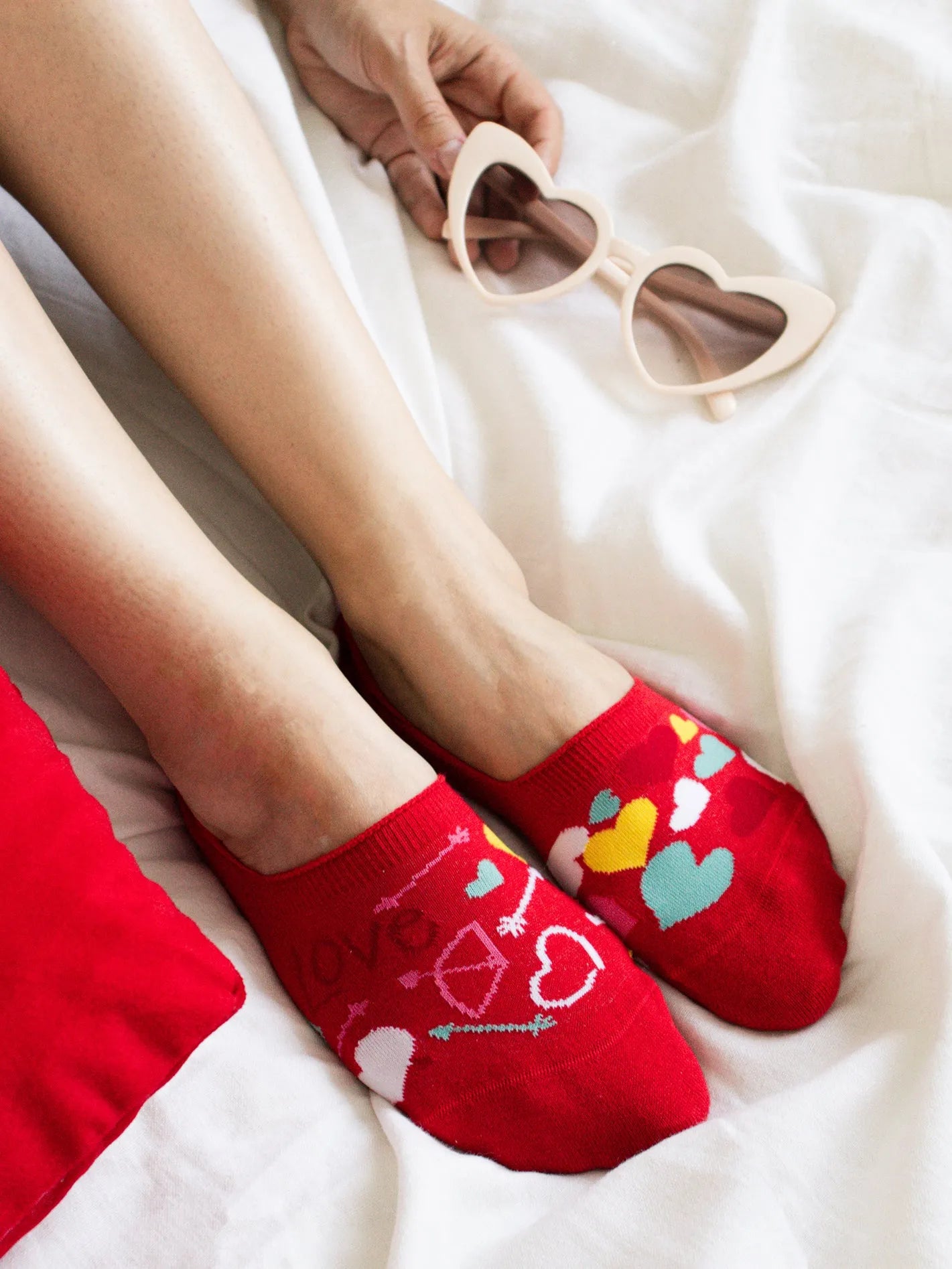 no-show-socks-hearts-da/da11c43e568bad0797098c38afc3a13952b85bc6