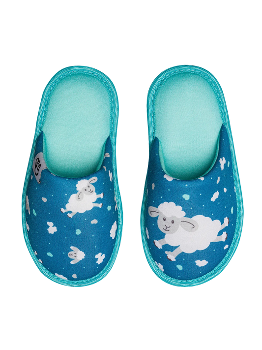 kids-slippers-sheep-clouds-f5/f5af375392dd09846c66ece44cbbf1a3f0ead7a3